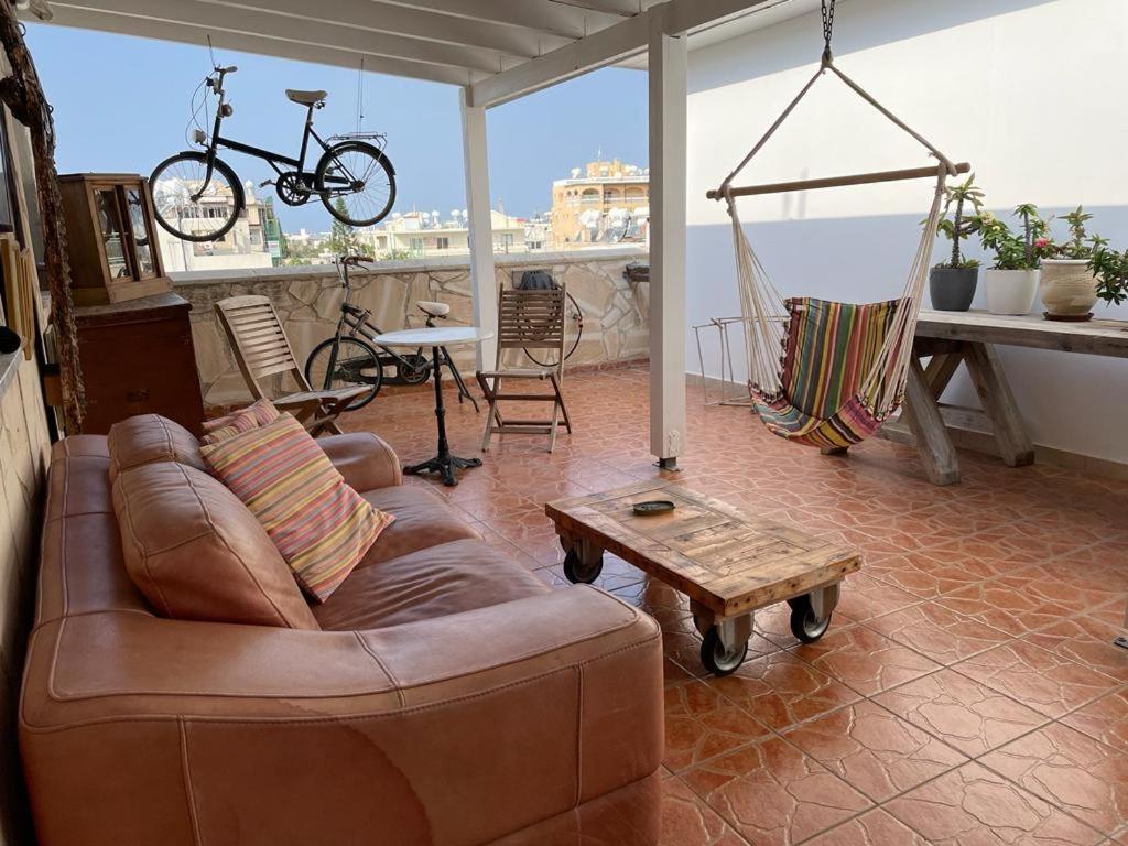 Mp Cozy Apartment Near The Sea Paphos Esterno foto