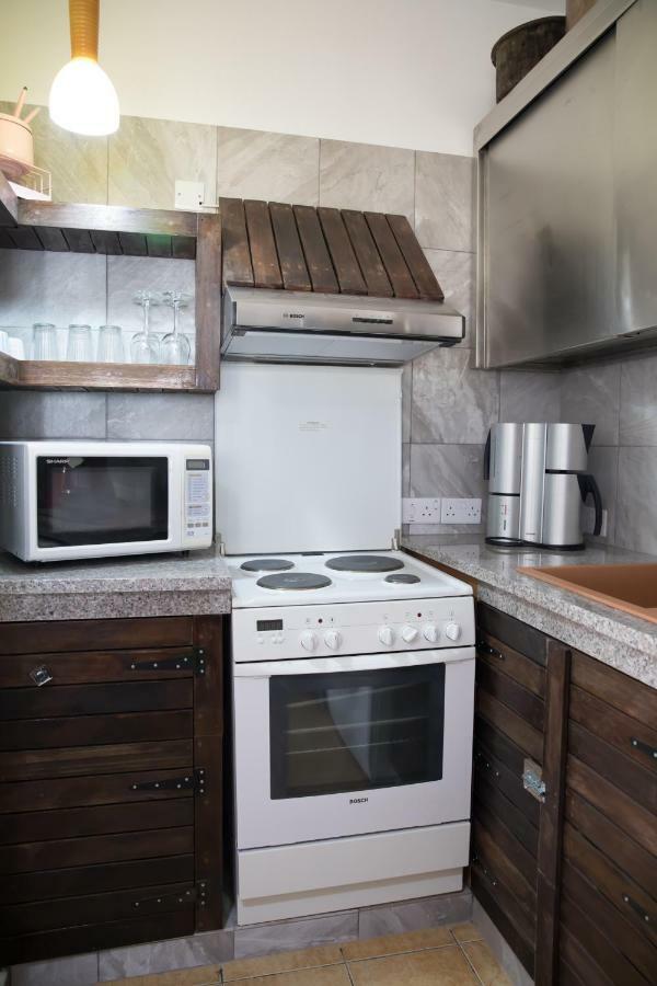 Mp Cozy Apartment Near The Sea Paphos Esterno foto